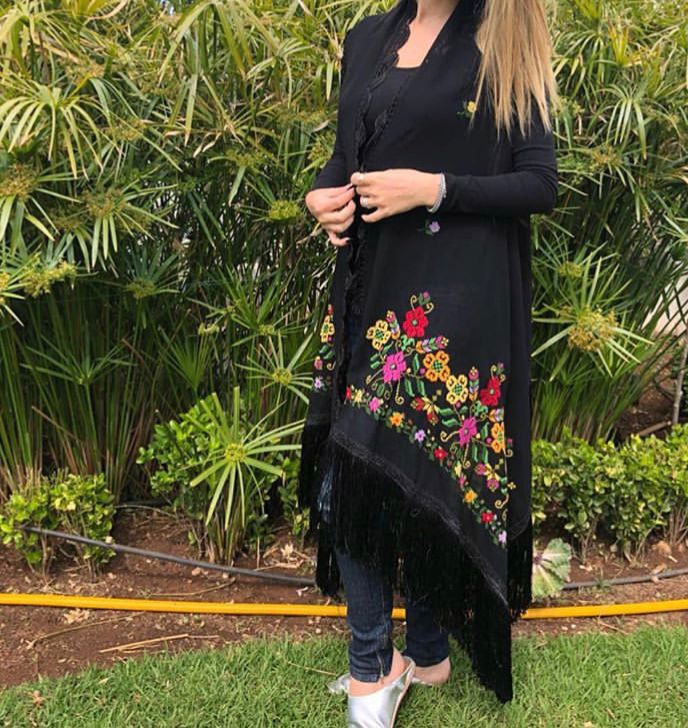 Handcrafted Palestinian embroidery Gilet - Image 1