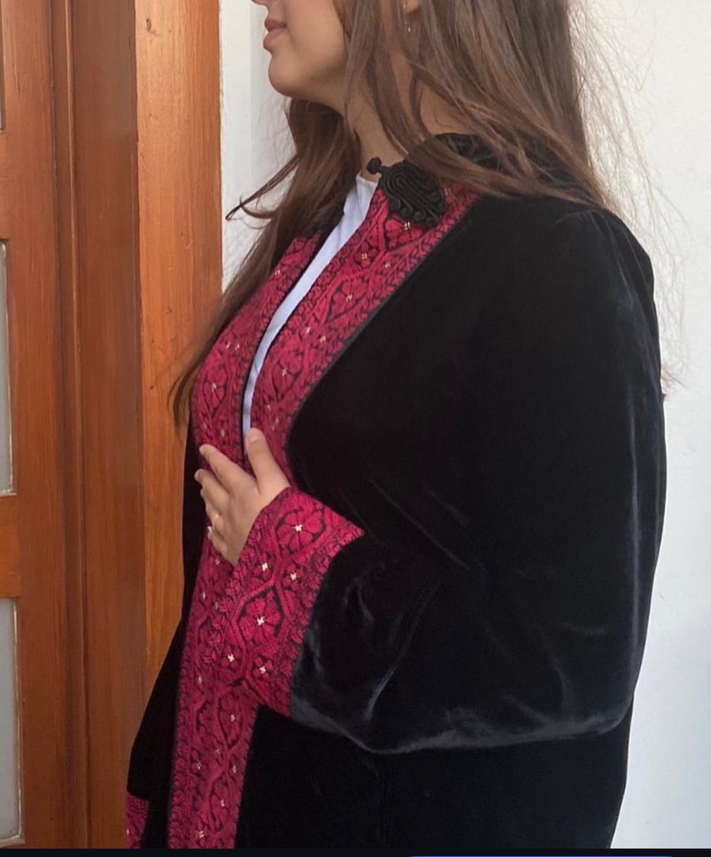 Palestinian embroidery velvet jacket - Image 1