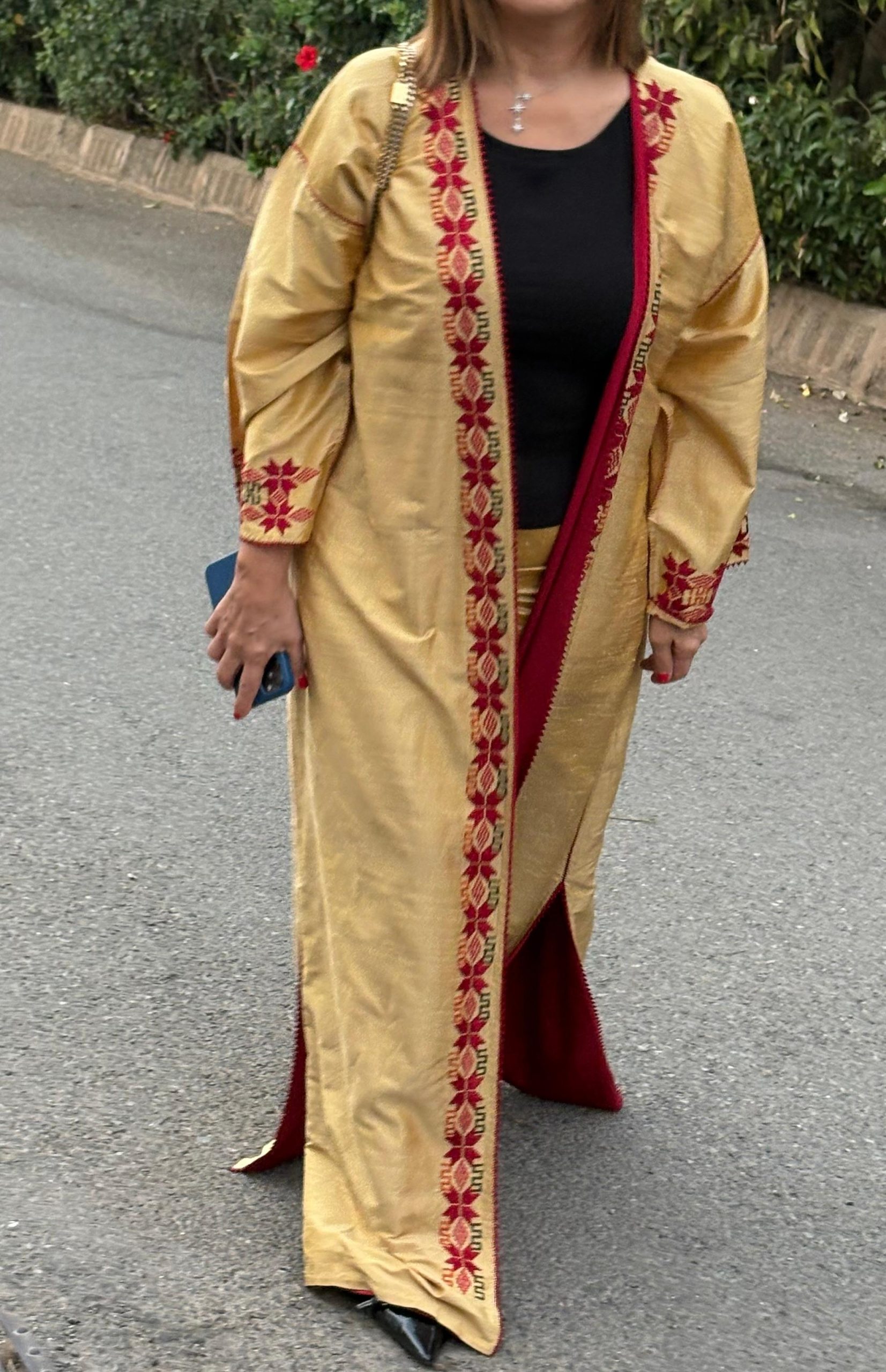 Elegant raw silk abaya - Image 2
