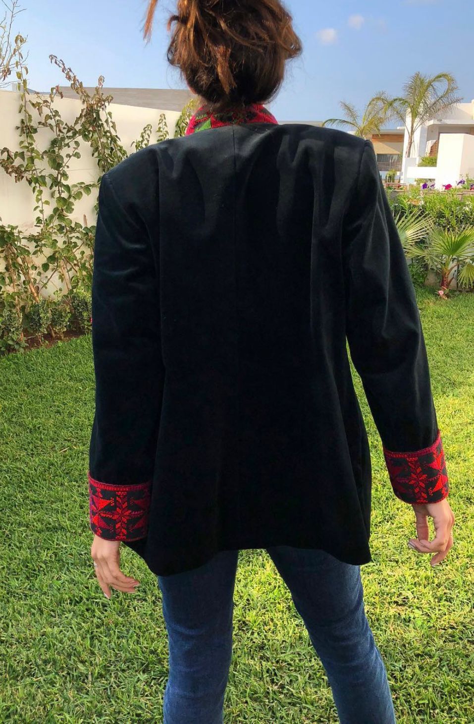 blazer66 Handcrafted Palestinian embroidery velvet blazer - Image 1